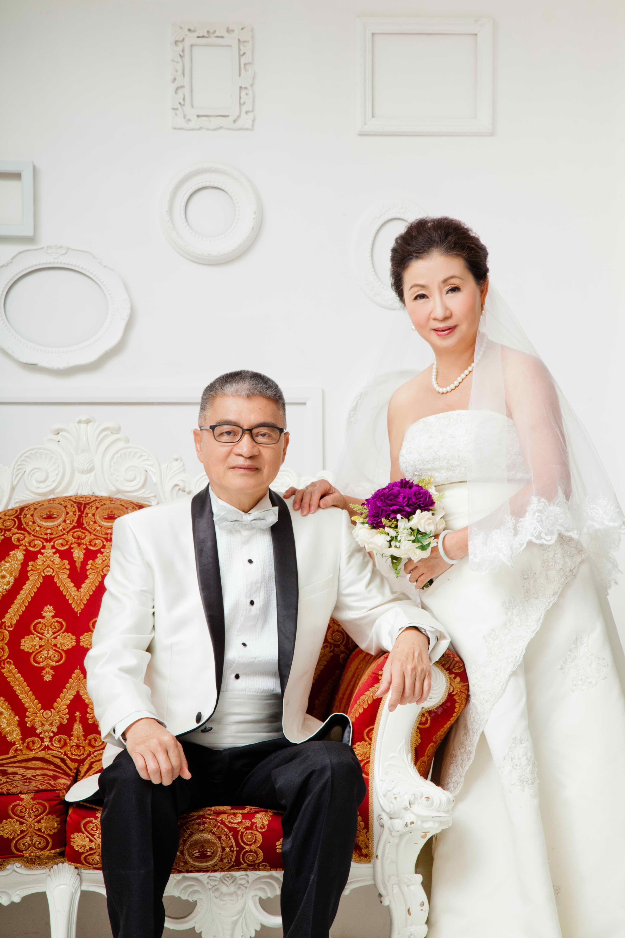 給爸媽補拍婚照