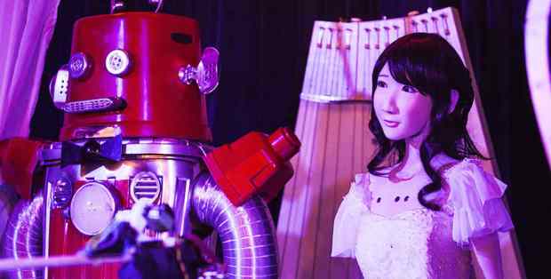 前所未見！日本機械人結婚行禮