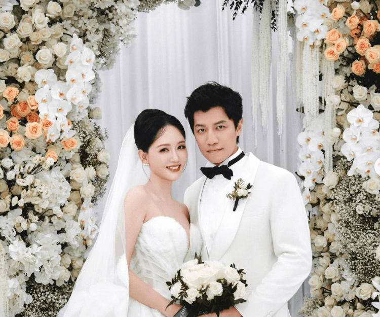 2026結婚好日子︳一文看清結婚吉日、相沖生肖 8大擇日禁忌︰擇日以XX日期為主、除咗父母生日仲要避開呢幾個日子!