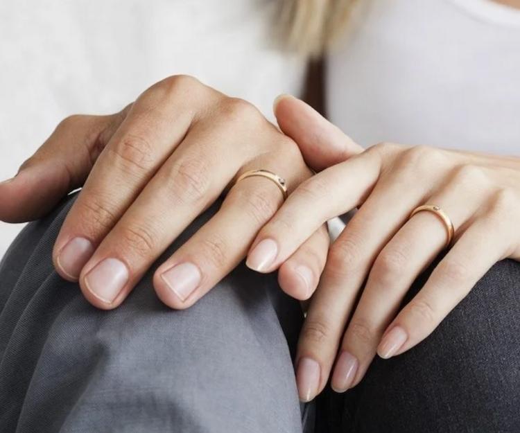 對戒與求婚戒指完全不同！準新人揀對婚戒要知3個重點