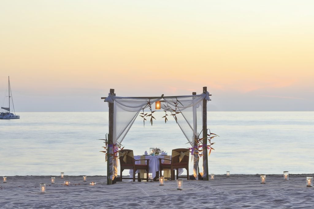 Private Dinner On The Beach 2